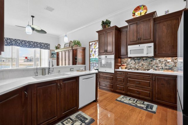 504 NW Serene Meadow Way, Port St. Lucie, FL 34986
