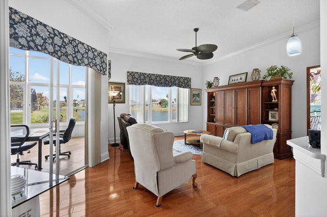 504 NW Serene Meadow Way, Port St. Lucie, FL 34986