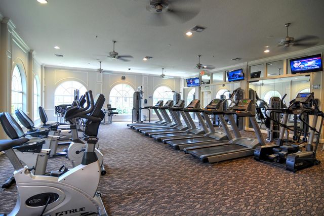 504 NW Serene Meadow Way, Port St. Lucie, FL 34986