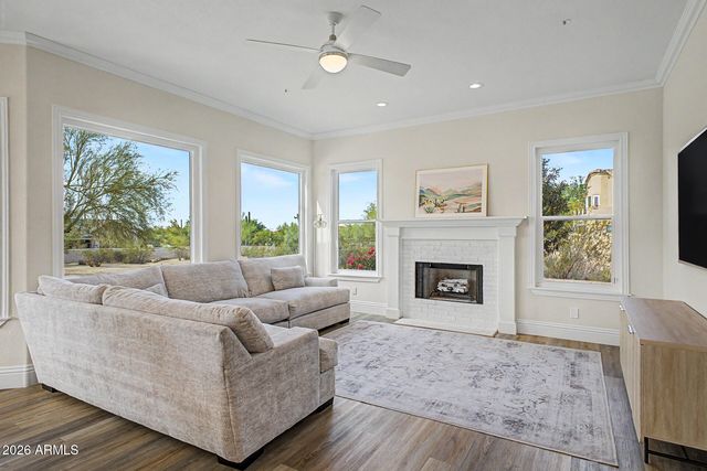 8757 E LARIAT Lane, Scottsdale, AZ 85255