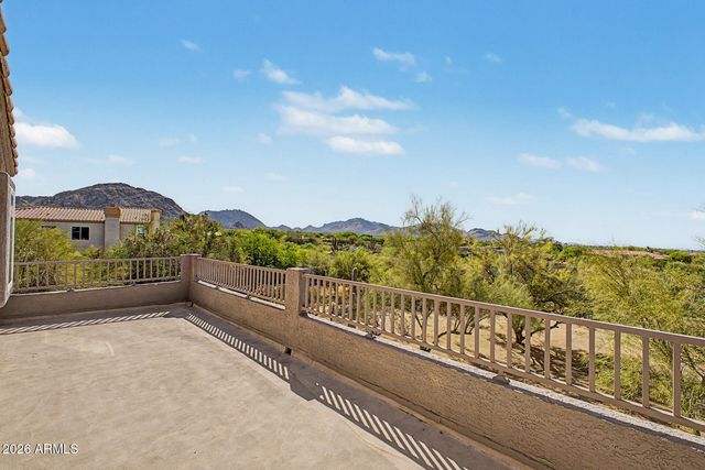 8757 E LARIAT Lane, Scottsdale, AZ 85255