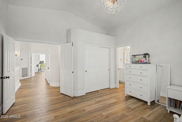 8757 E LARIAT Lane, Scottsdale, AZ 85255