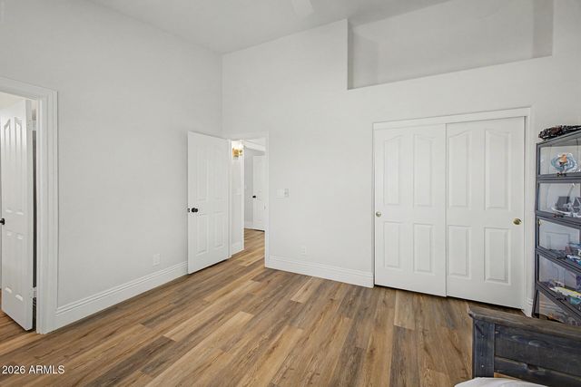 8757 E LARIAT Lane, Scottsdale, AZ 85255