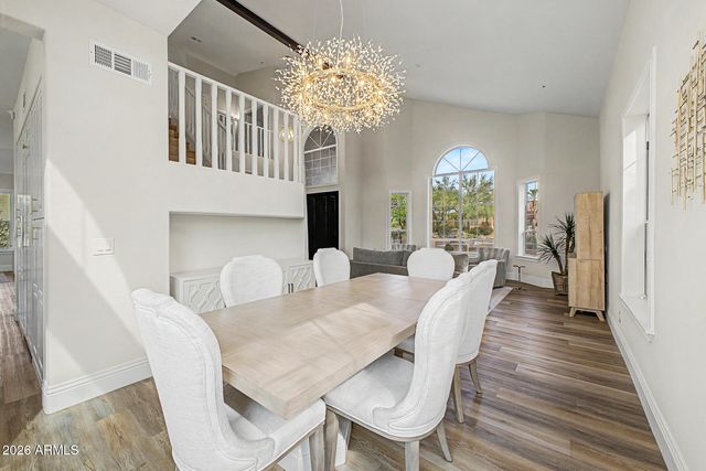 8757 E LARIAT Lane, Scottsdale, AZ 85255