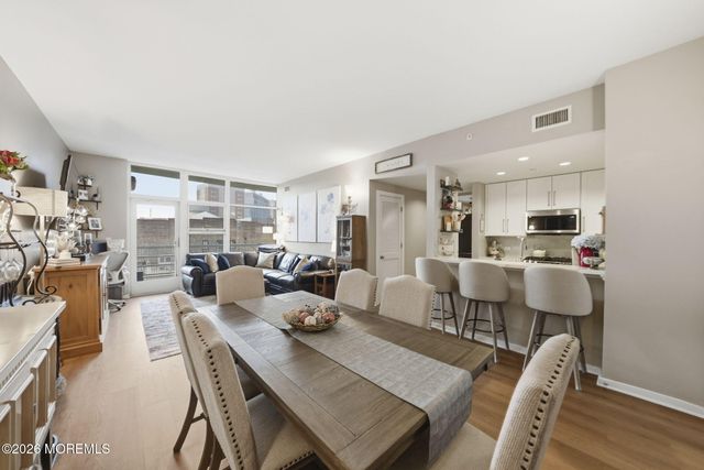 20 Livingston Avenue 506, New Brunswick, NJ 08901