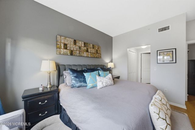 20 Livingston Avenue 506, New Brunswick, NJ 08901