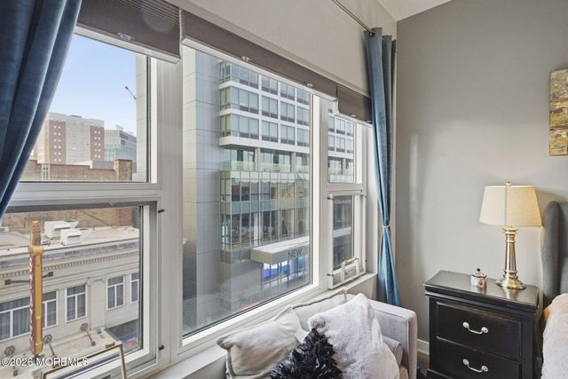 20 Livingston Avenue 506, New Brunswick, NJ 08901