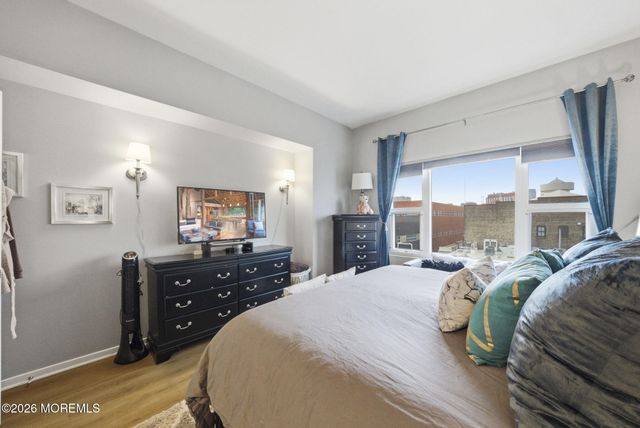 20 Livingston Avenue 506, New Brunswick, NJ 08901