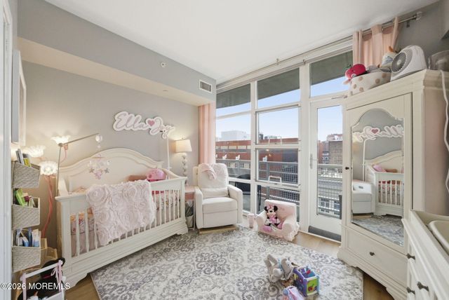 20 Livingston Avenue 506, New Brunswick, NJ 08901