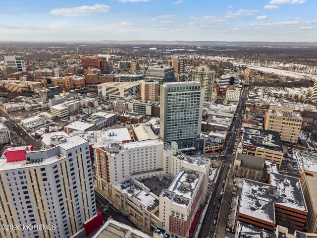 20 Livingston Avenue 506, New Brunswick, NJ 08901