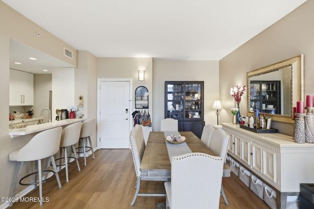 20 Livingston Avenue 506, New Brunswick, NJ 08901