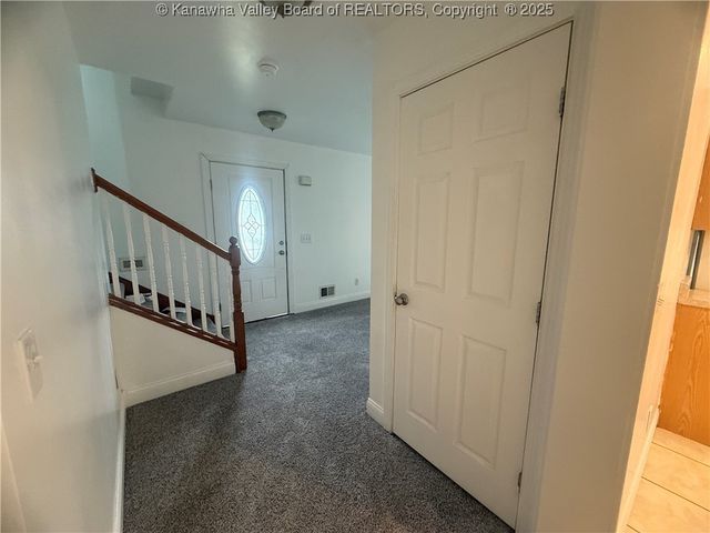 311 Reservoir Road, Madison, WV 25130