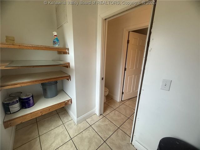 311 Reservoir Road, Madison, WV 25130