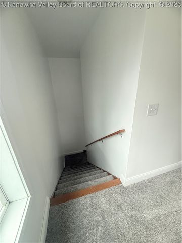 311 Reservoir Road, Madison, WV 25130