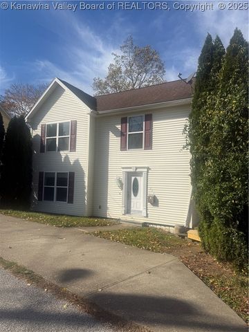 311 Reservoir Road, Madison, WV 25130