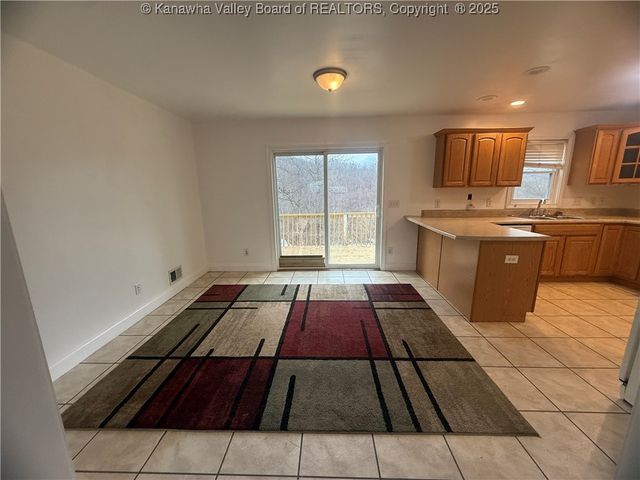 311 Reservoir Road, Madison, WV 25130