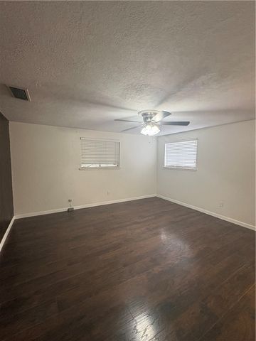 4622 Coventry, Corpus Christi, TX 78411