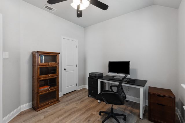 1112 Colony Drive, Greenville, TX 75402