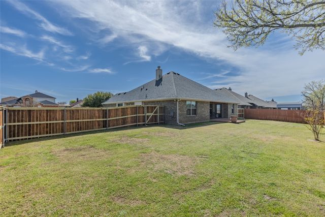 1112 Colony Drive, Greenville, TX 75402