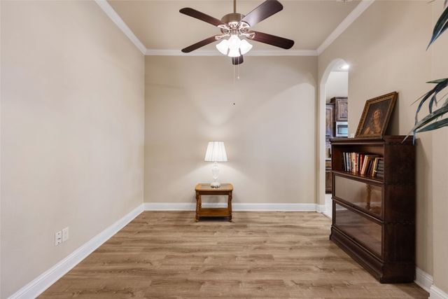 1112 Colony Drive, Greenville, TX 75402