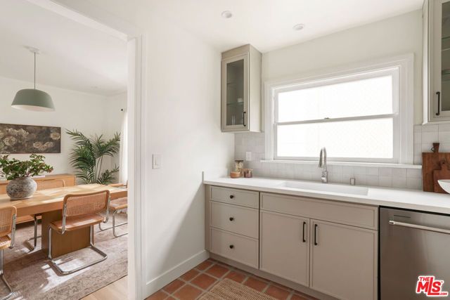 619 N Sycamore Avenue, Los Angeles, CA 90036