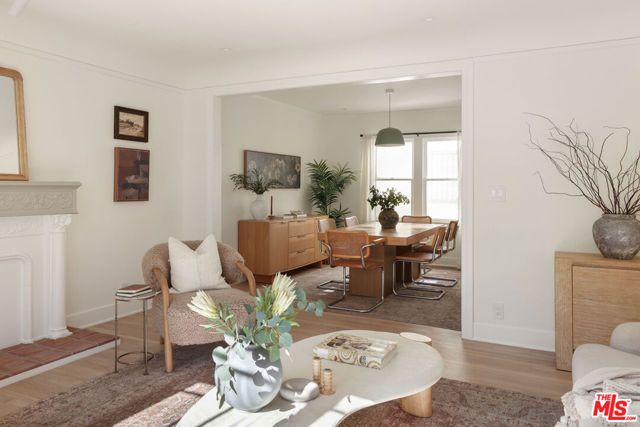 619 N Sycamore Avenue, Los Angeles, CA 90036