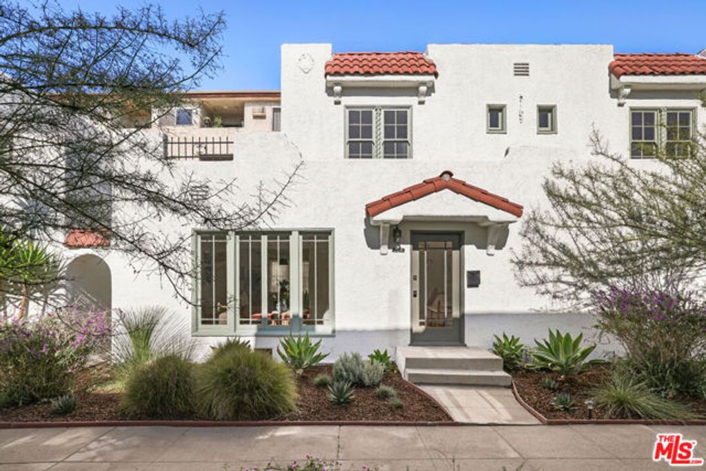 619 N Sycamore Avenue, Los Angeles, CA 90036