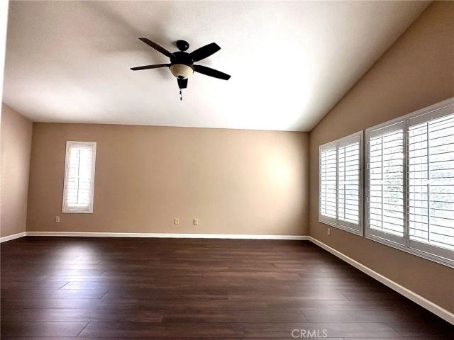 23411 Kingston, Valencia, CA 91354