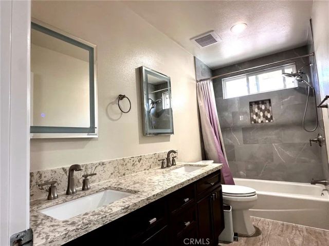 23411 Kingston, Valencia, CA 91354