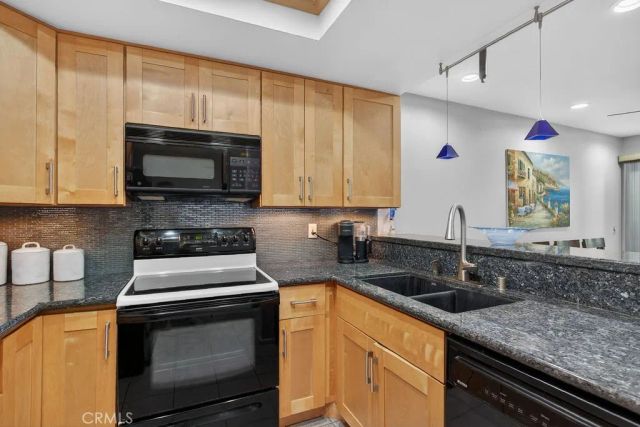 6539 E Camino Vista 3, Anaheim, CA 92807