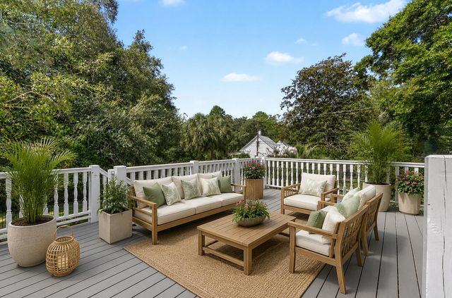 539 Central Avenue, Summerville, SC 29483