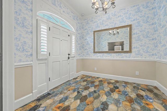 539 Central Avenue, Summerville, SC 29483