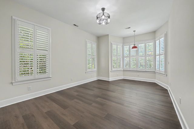 539 Central Avenue, Summerville, SC 29483