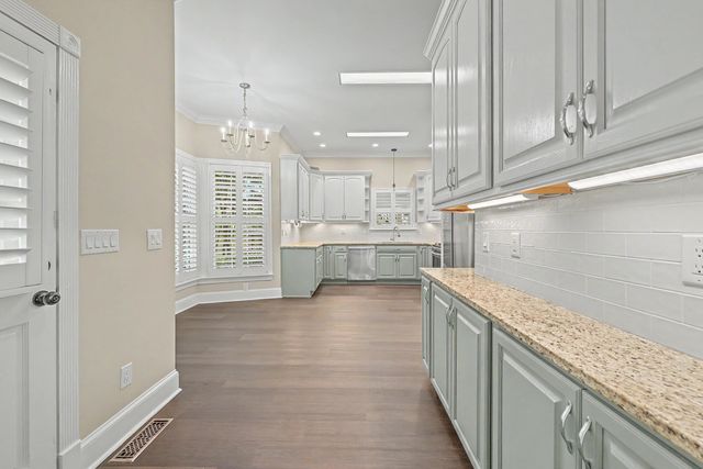 539 Central Avenue, Summerville, SC 29483