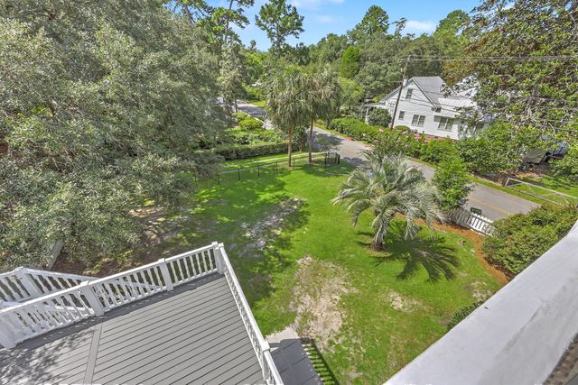 539 Central Avenue, Summerville, SC 29483