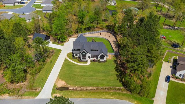 5016 Westridge Circle, Benton, AR 72019