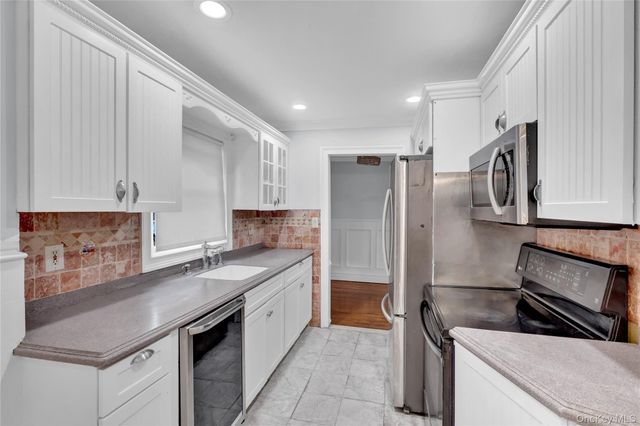 897 Spring Avenue, Uniondale, NY 11553