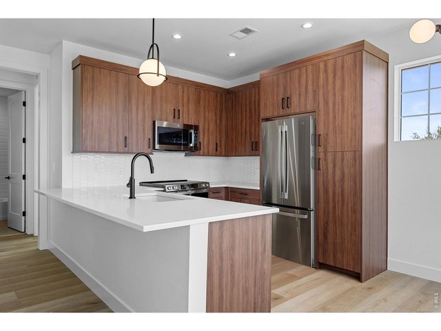 3405 Molly Cir, Broomfield, CO 80023