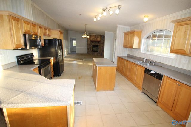 1358 Pankey Road, Guntersville, AL 35976