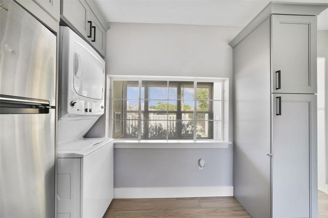 4521 EDGEWATER DRIVE 1, Orlando, FL 32804