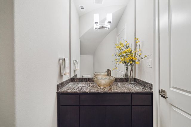 38 Enclave Manor Drive, Sugar Land, TX 77479