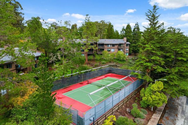 3387 Brittan Avenue 2, San Carlos, CA 94070