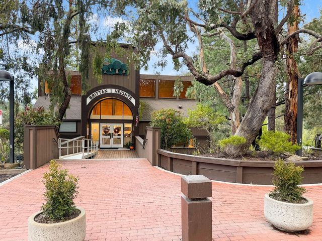 3387 Brittan Avenue 2, San Carlos, CA 94070