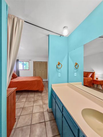 149 Calle Ojo Feliz O, Santa Fe, NM 87505