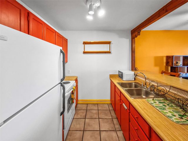 149 Calle Ojo Feliz O, Santa Fe, NM 87505