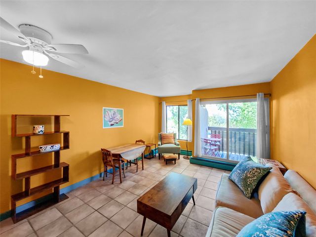 149 Calle Ojo Feliz O, Santa Fe, NM 87505