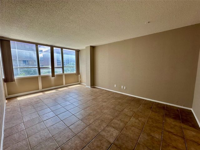 1800 Lavaca ST 515, Austin, TX 78701