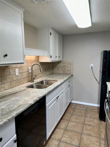 1800 Lavaca ST 515, Austin, TX 78701