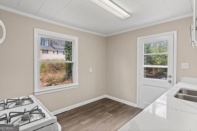 2451 Pine Drive NW, Kennesaw, GA 30152