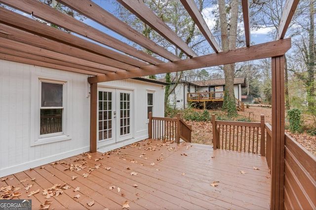 2451 Pine Drive NW, Kennesaw, GA 30152